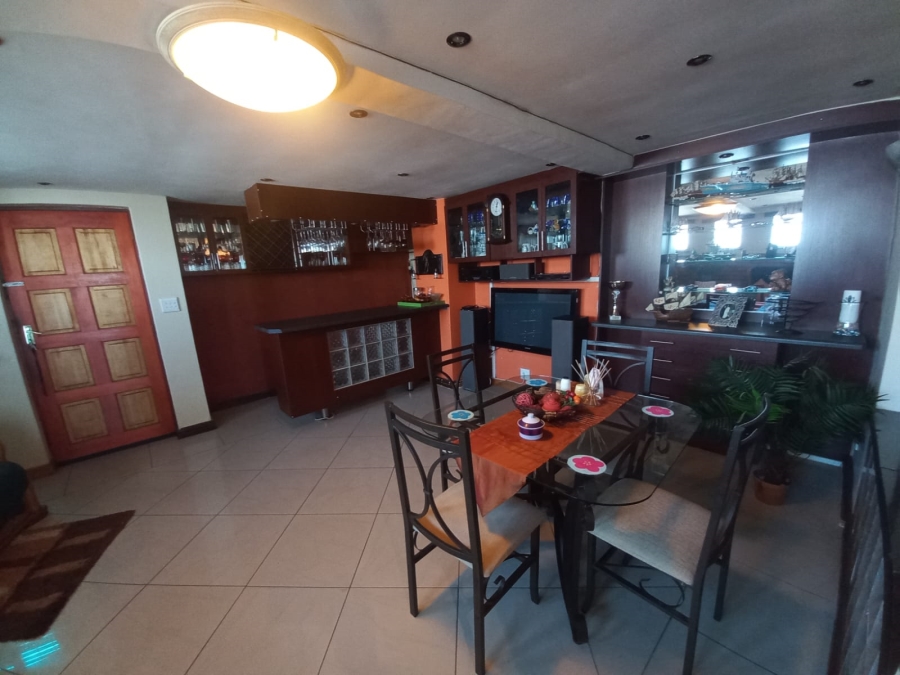 2 Bedroom Property for Sale in Westridge Western Cape